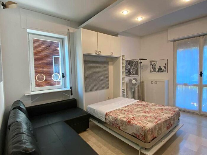 Appartamento monolocale in affitto in Via Padova, Crescenzago, Milano