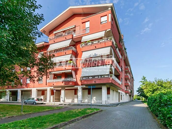 Appartamento bilocale in vendita in Via Caravaggio, Cormano