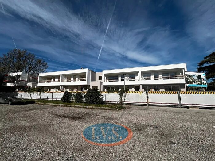 Appartamento quadrilocale in vendita in Via Roma, Limena