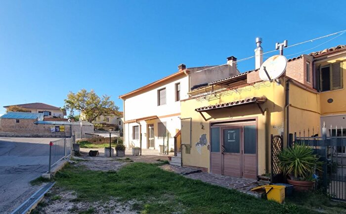 Casa bilocale in vendita in Str Vicinale Fonte Locca, Pescara