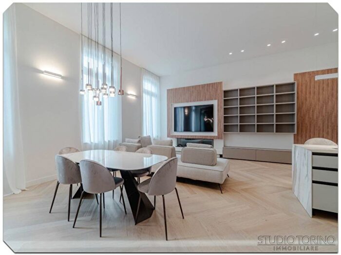 Appartamento trilocale in affitto in Via Francesco Lanfranchi, Gran Madre Crimea, Torino