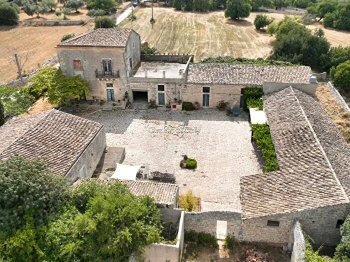 Casa con 5 locali in vendita in Strada Provinciale, Modica