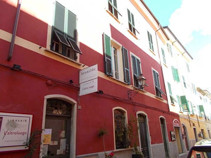 Appartamento bilocale in affitto in Centro, Sarzana
