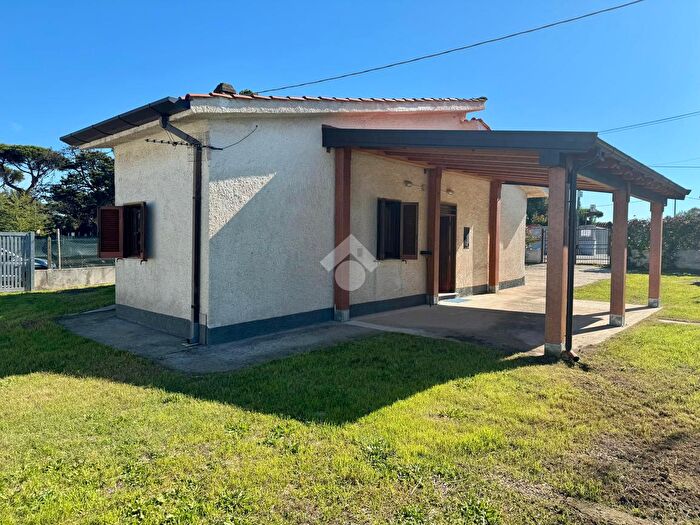 Casa quadrilocale in vendita in Via San Felice Circeo, Terracina