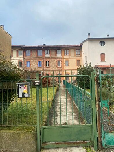 Casa con 6 locali in vendita in Via Tessitori, Schio