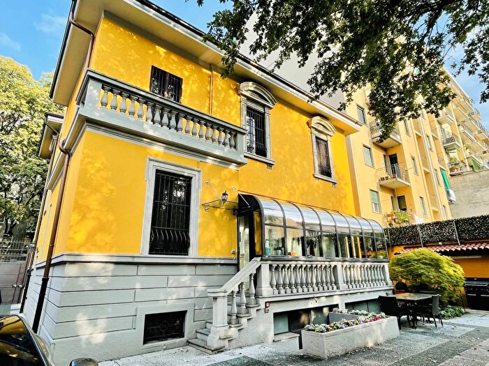 Case in Vendita e in Affitto - 3