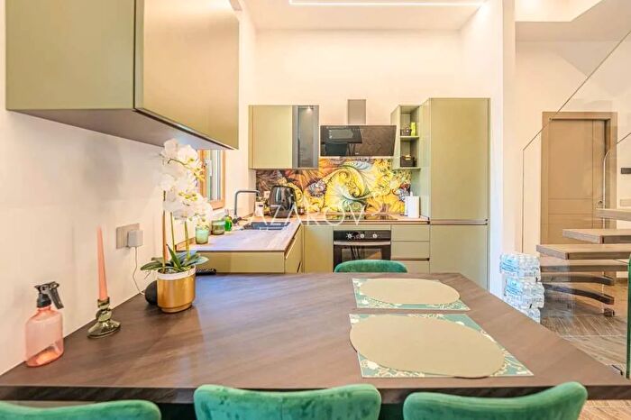 Case in Vendita e in Affitto - 3