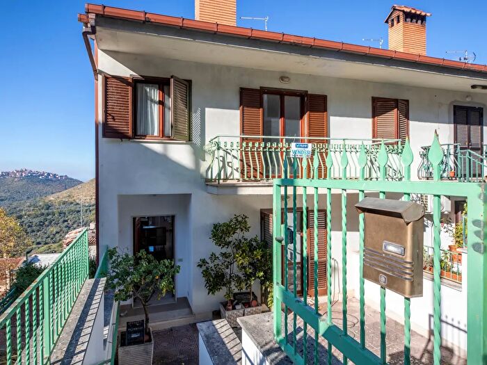 Casa con 5 locali in vendita in Via Aprile, Guidonia Montecelio