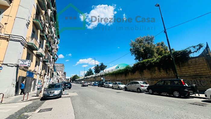 Appartamento bilocale in vendita in Via Generale Francesco Pignatelli, Napoli
