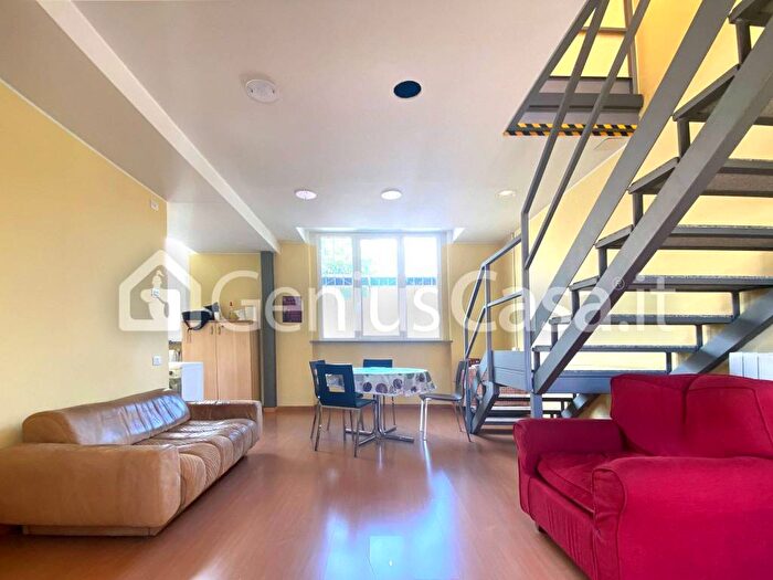 Appartamento quadrilocale in affitto in Via Angiolo Maffucci, Dergano, Milano