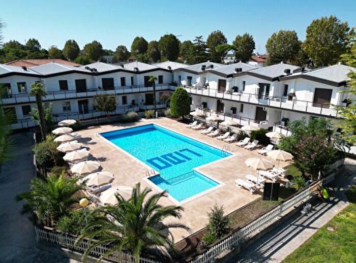 Appartamento trilocale in affitto in Via Austria, Cavallino Treporti