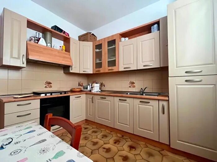 Casa con 6 locali in vendita in Via Sant'Anna, Falcone