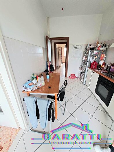 Appartamento con 5 locali in vendita in Mirandola