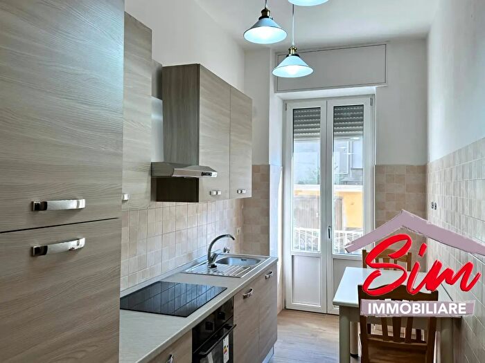 Appartamento bilocale in affitto in Via Mameli Snc, Novara