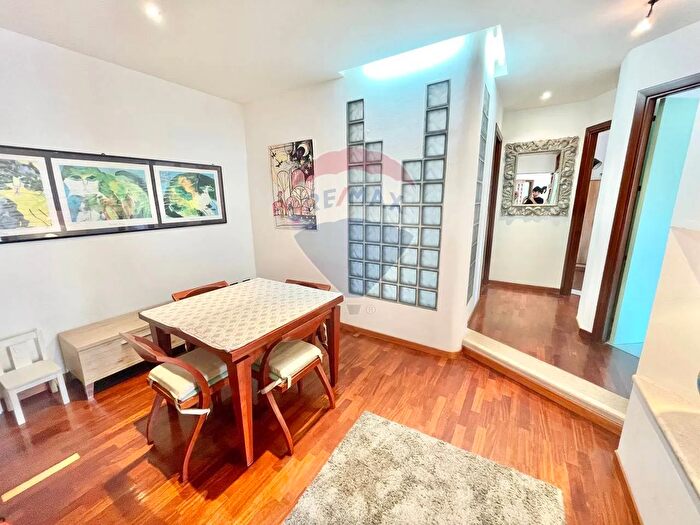 Appartamento quadrilocale in vendita in Via Giacomo Matteotti, Terrasini