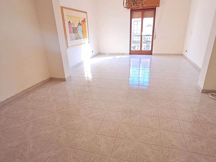 Appartamento quadrilocale in affitto in Via del Risorgimento, Santa Maria, Catanzaro