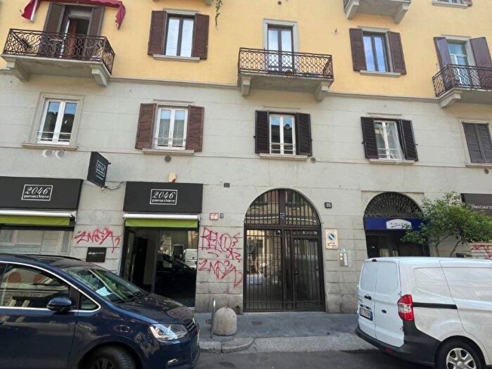 Appartamento monolocale in affitto in Via Paolo Lomazzo, Paolo Sarpi, Milano