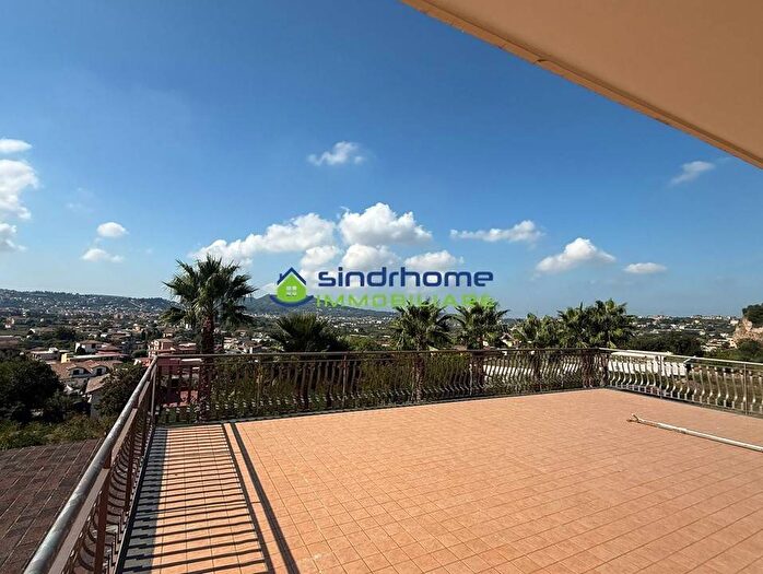 Appartamento quadrilocale in affitto in Via Trefole, Quarto