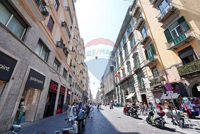 Appartamento monolocale in vendita in Via Carlo Nazzaro, Napoli