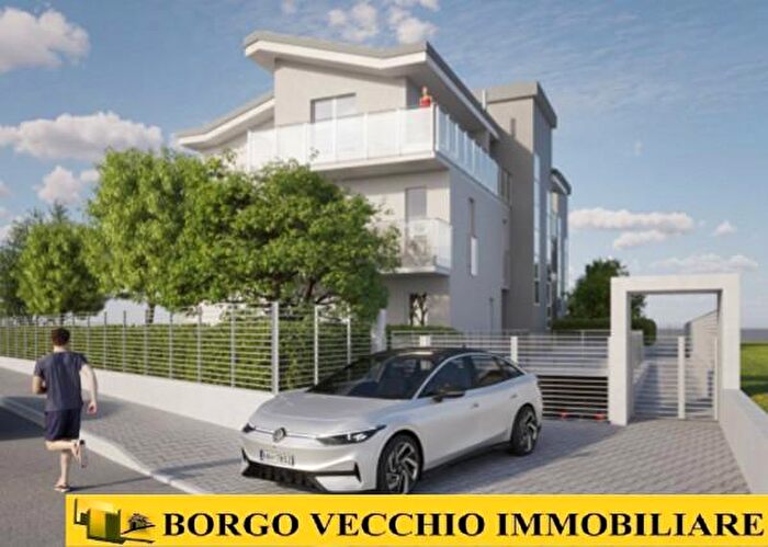 Appartamento quadrilocale in vendita in Via Vecchia di Borgo San Dalmazzo, Cuneo