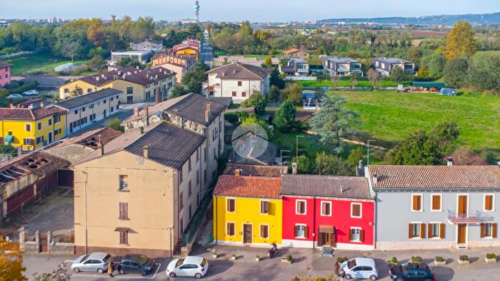 Appartamento trilocale in vendita in Via Ferrazze, San Martino Buon Albergo