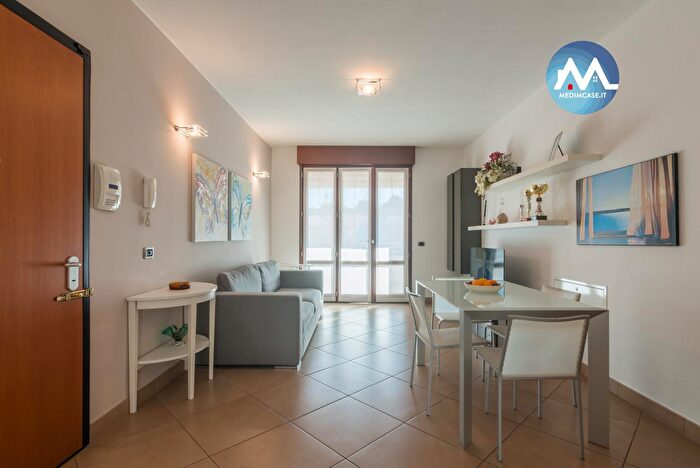 Appartamento trilocale in vendita in Via Gilberto Parlotti, Pesaro