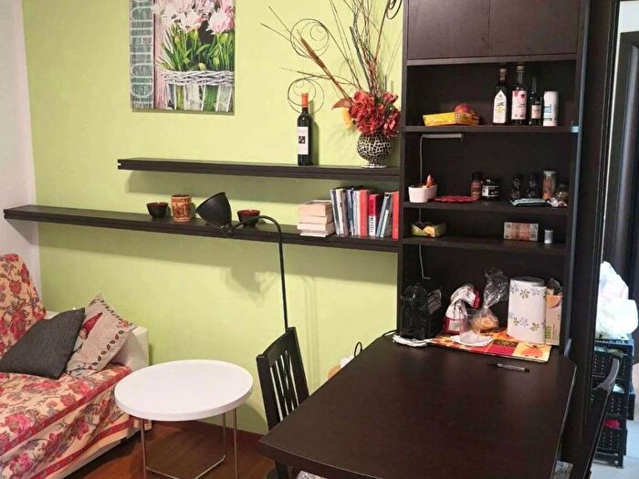 Appartamento bilocale in affitto in Via Genova Thaon di Revel, Zara, Milano