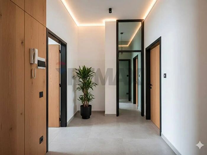 Appartamento trilocale in vendita in Via della Pentapoli, Priolo Gargallo