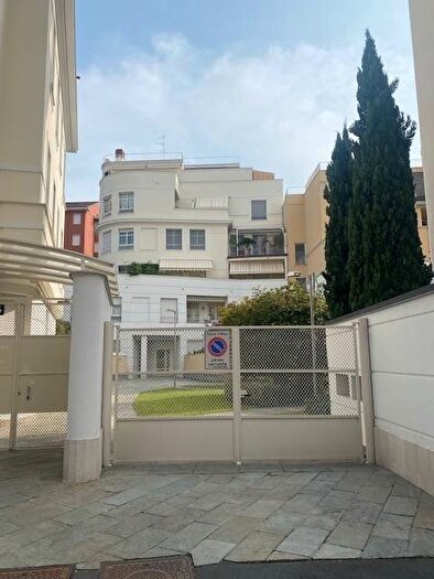 Appartamento bilocale in affitto in Via Francesco Brioschi, Pezzotti Meda, Milano