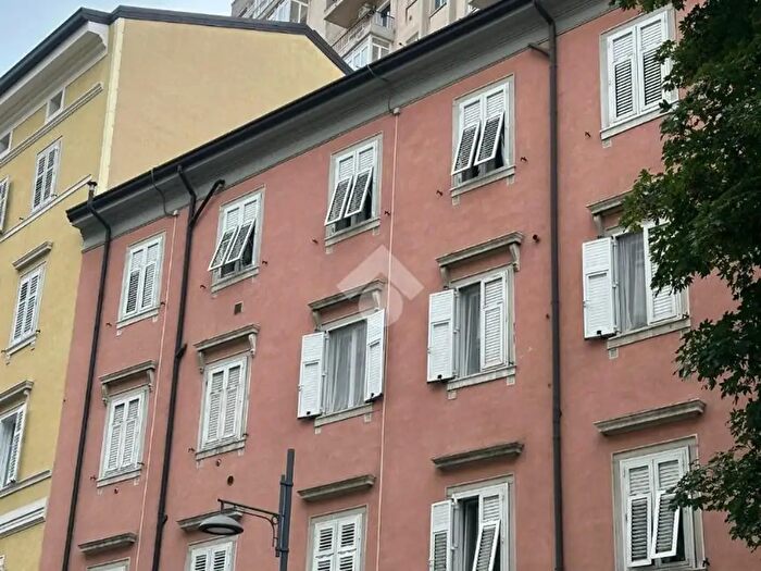Appartamento monolocale in vendita in Viale Gabriele dAnnunzio, Trieste