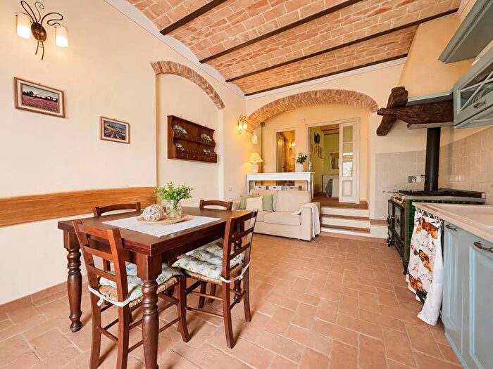 Appartamento monolocale in vendita in Gambassi Terme
