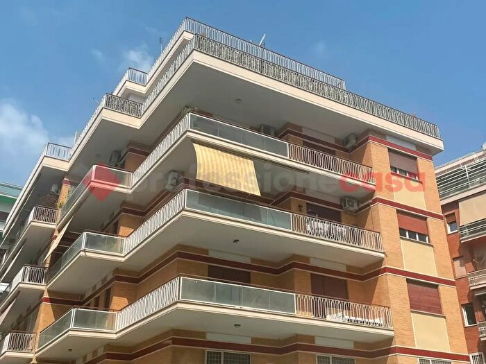 Appartamento trilocale in affitto in Via della Balduina, Roma
