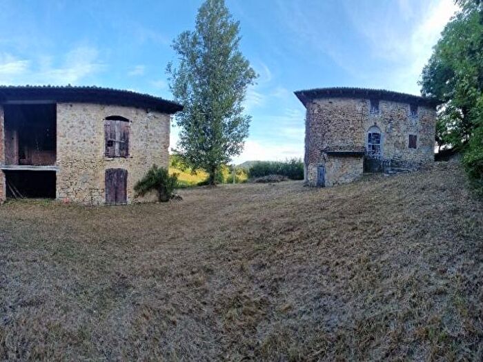 Casa con 8 locali in vendita in Zocca