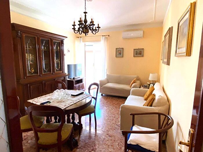 Appartamento bilocale in affitto in Via Tarquinio Collatino, Cinecittà, Roma