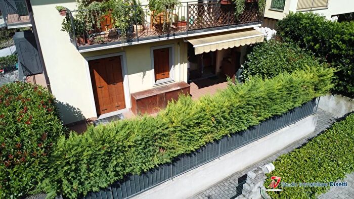 Appartamento trilocale in vendita in Via Foppo, Breno