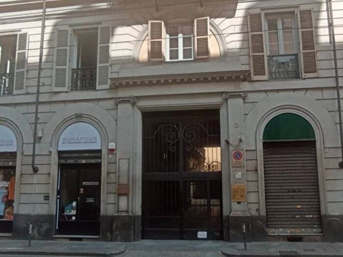 Appartamento monolocale in affitto in Via Alfonso Bonafous, Via della Rocca, Torino