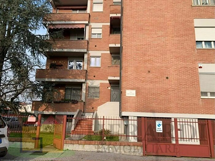 Appartamento con 5 locali in affitto in Via Comacchio, Ferrara