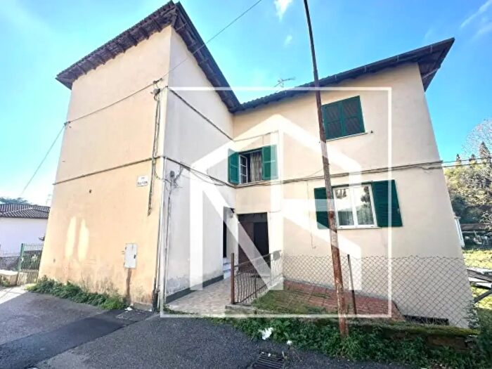 Appartamento trilocale in vendita in Via della Forma, Valmontone