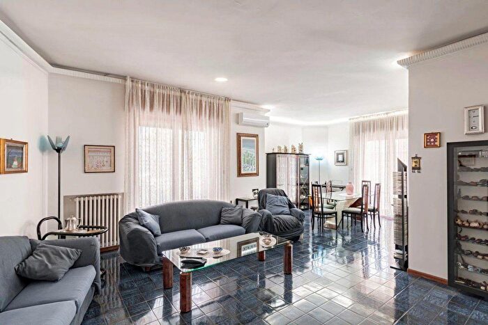 Appartamento quadrilocale in vendita in dei Mille, Nola