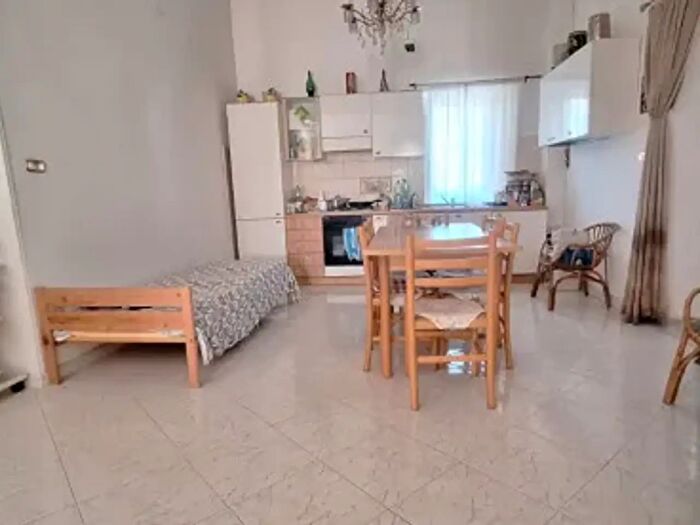Appartamento con 6 locali in vendita in Via Ponte della Persica, Pompei