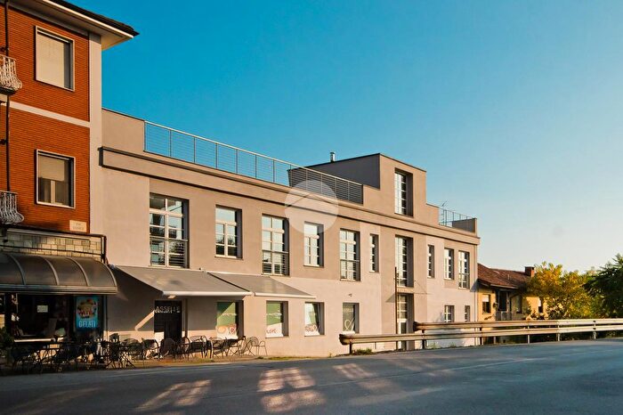 Appartamento trilocale in vendita in Via Cuneo, Bra