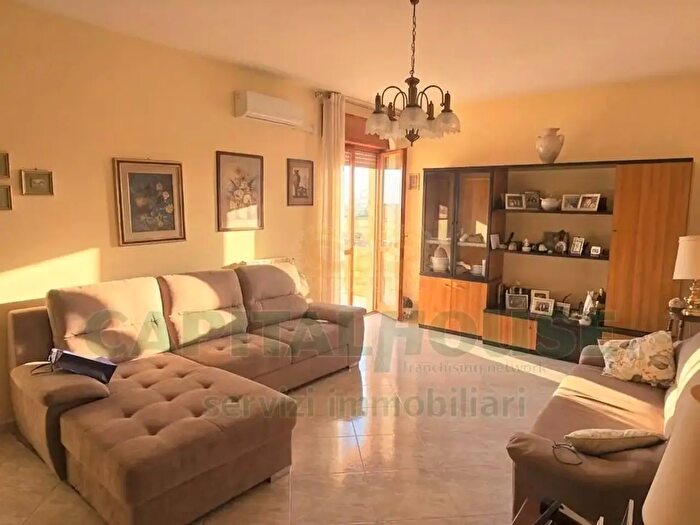 Appartamento bilocale in vendita in Via Manzoni, Caserta
