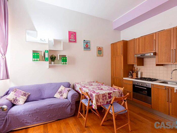 Appartamento bilocale in affitto in Via Labeone, Argonne Corsica, Milano