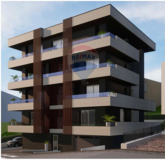 Appartamento con 8 locali in vendita in San Marino