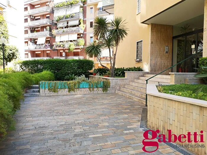 Appartamento bilocale in vendita in Via della Balduina, Roma