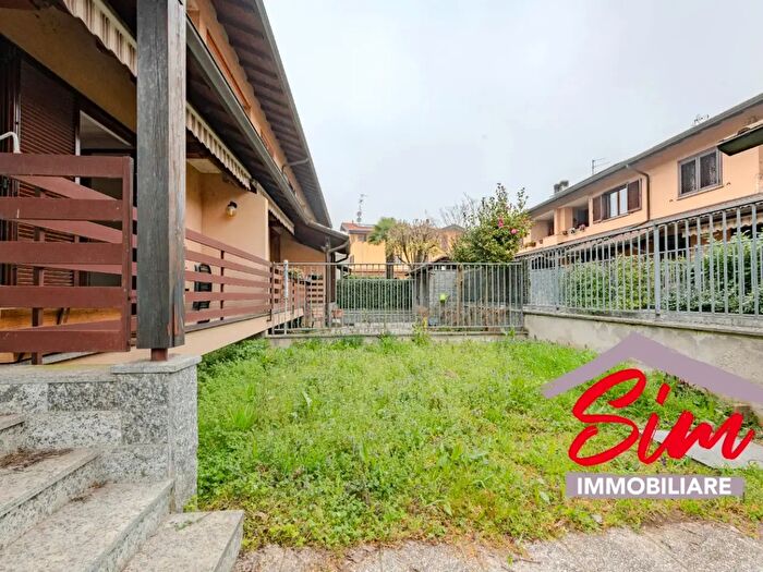 Case in Vendita e in Affitto - 2