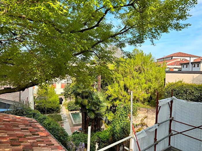 Appartamento quadrilocale in affitto in Piazza Francesco Petrarca Padova, Padova