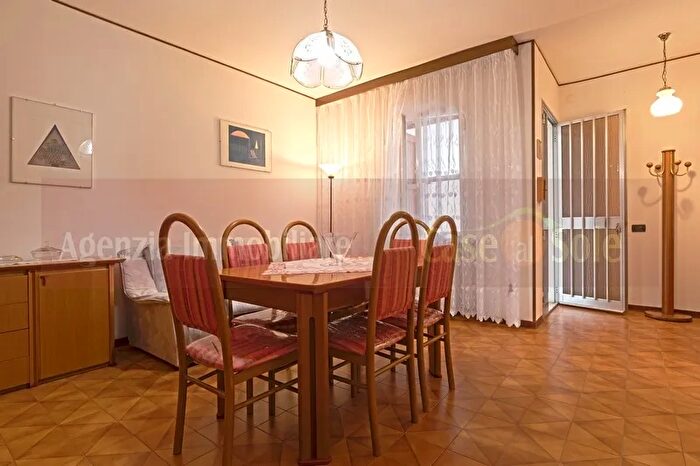 Casa in vendita in Terre Roveresche