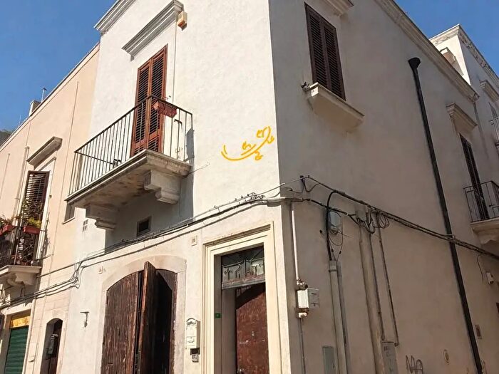 Appartamento con 11 locali in vendita in Via Giuseppe di Vagno, Mola Di Bari