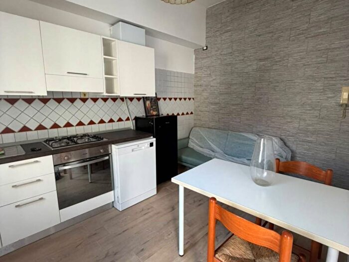 Appartamento bilocale in affitto in Via Curtatone e Montanara, Centro Storico, Lissone